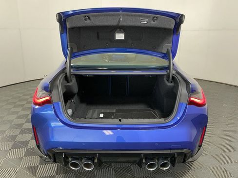 Certified 2024 BMW M4 Competition w/ Executive Package image 28