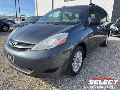 Used 2010 Toyota Sienna LE