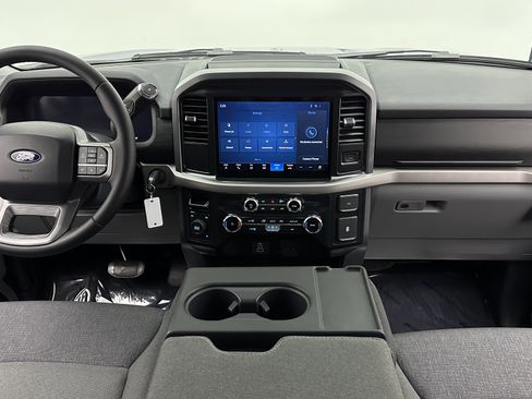 Used 2025 Ford F150 XLT w/ Equipment Group 301A Standard image 25