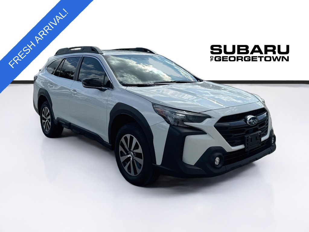 Used 2023 Subaru Outback Premium AWD/4WD image 1