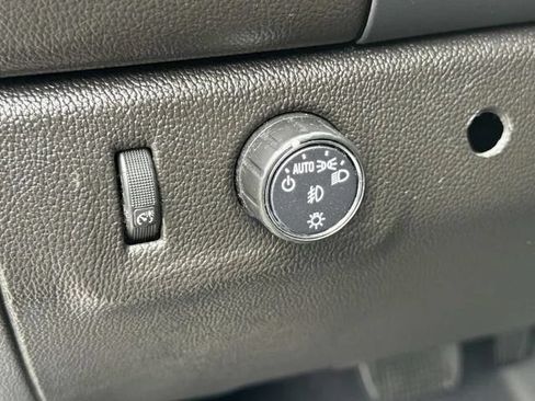 Used 2022 GMC Canyon Elevation w/ Trailering Package RWD image 31