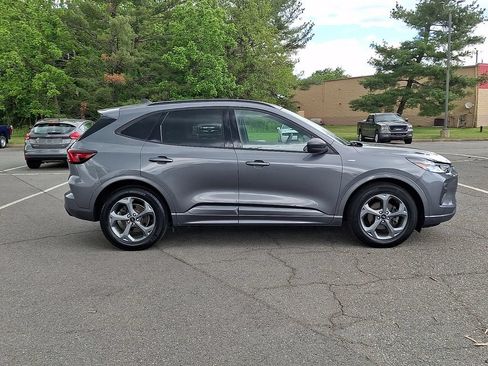 Certified 2023 Ford Escape ST-Line w/ Tech Pack #1 FWD image 10