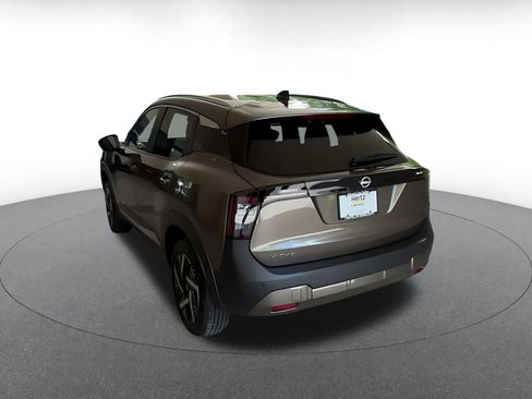 Used 2026 Nissan Kicks SV w/ Cold Weather Package FWD image 15