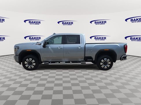 New 2026 GMC Sierra 2500 Denali w/ Denali Reserve Package AWD/4WD image 8