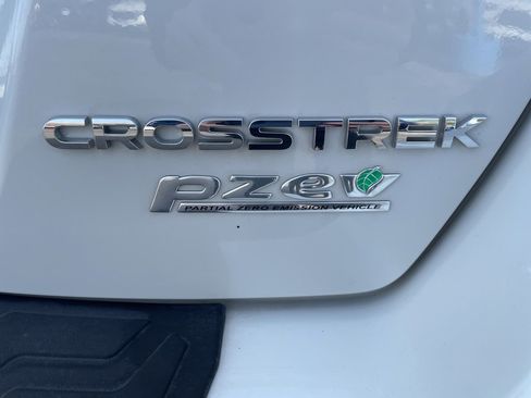 Used 2017 Subaru Crosstrek 2.0i Premium image 7