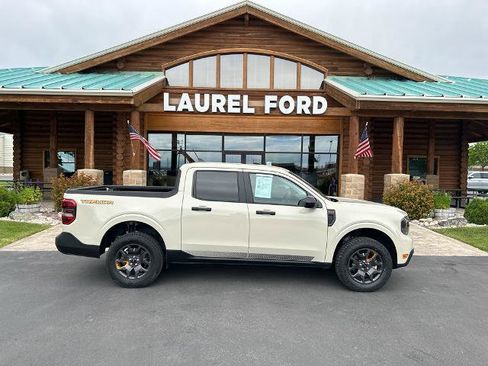 Certified 2024 Ford Maverick Tremor w/ Tremor Off-Road Package AWD/4WD image 1