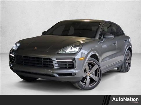 Used 2021 Porsche Cayenne Coupe image 1
