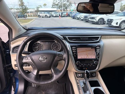 Certified 2021 Nissan Murano SL w/ SL Moonroof Package image 26