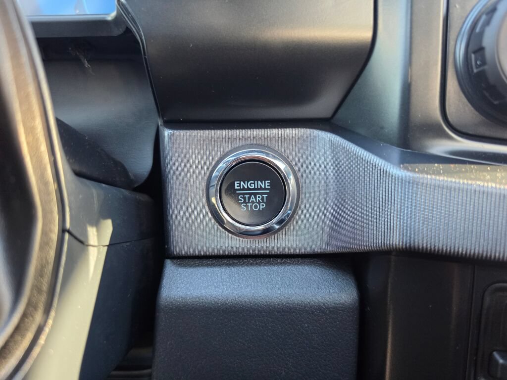 Certified 2026 Ford F350 Platinum AWD/4WD image 23
