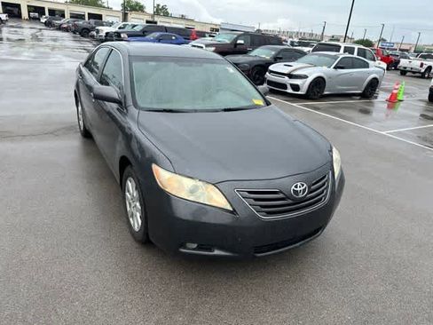 Used 2007 Toyota Camry XLE FWD image 21
