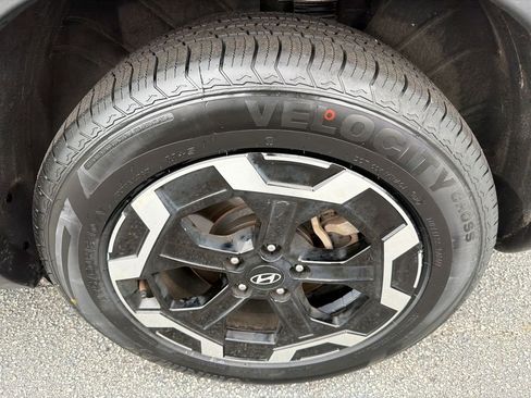 Used 2025 Hyundai Santa Fe SE FWD image 20