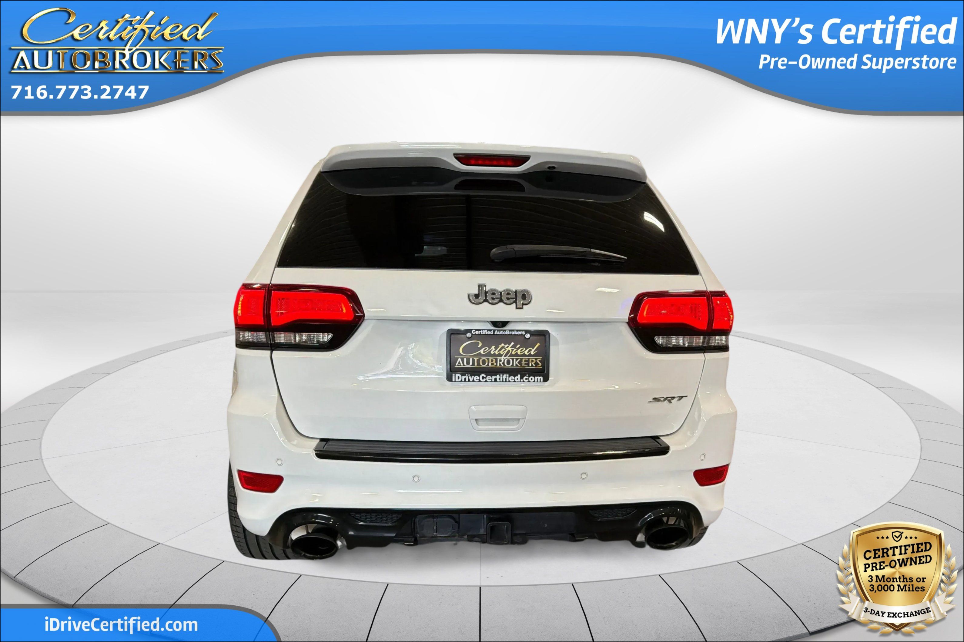 Used 2014 Jeep Grand Cherokee SRT w/ Trailer Tow Group IV AWD/4WD image 7