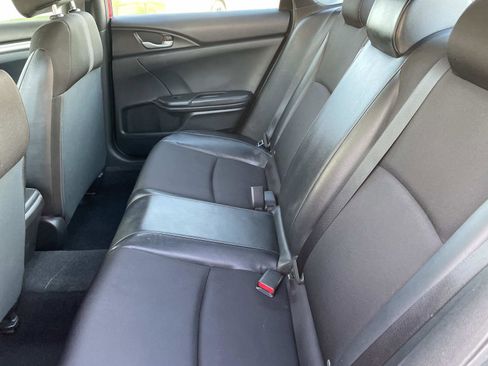 Used 2019 Honda Civic Sport image 21