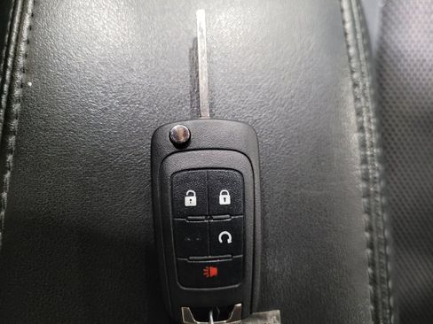 Used 2017 GMC Terrain SLE w/ Convenience Package FWD image 32