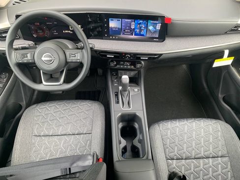 New 2026 Nissan Kicks SV FWD image 11