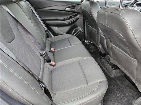 Used 2025 Buick Encore GX Preferred FWD image 18