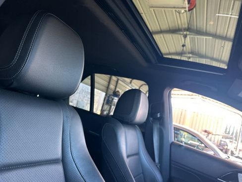 Used 2020 Mercedes-Benz GLE 350 image 18