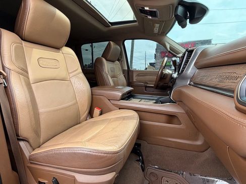 Used 2022 RAM 3500 Limited AWD/4WD image 36