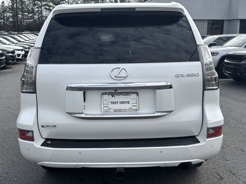 Used 2014 Lexus GX 460 image 4