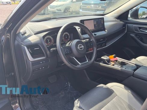Used 2024 Nissan Rogue Platinum w/ Platinum Premium Package FWD image 43