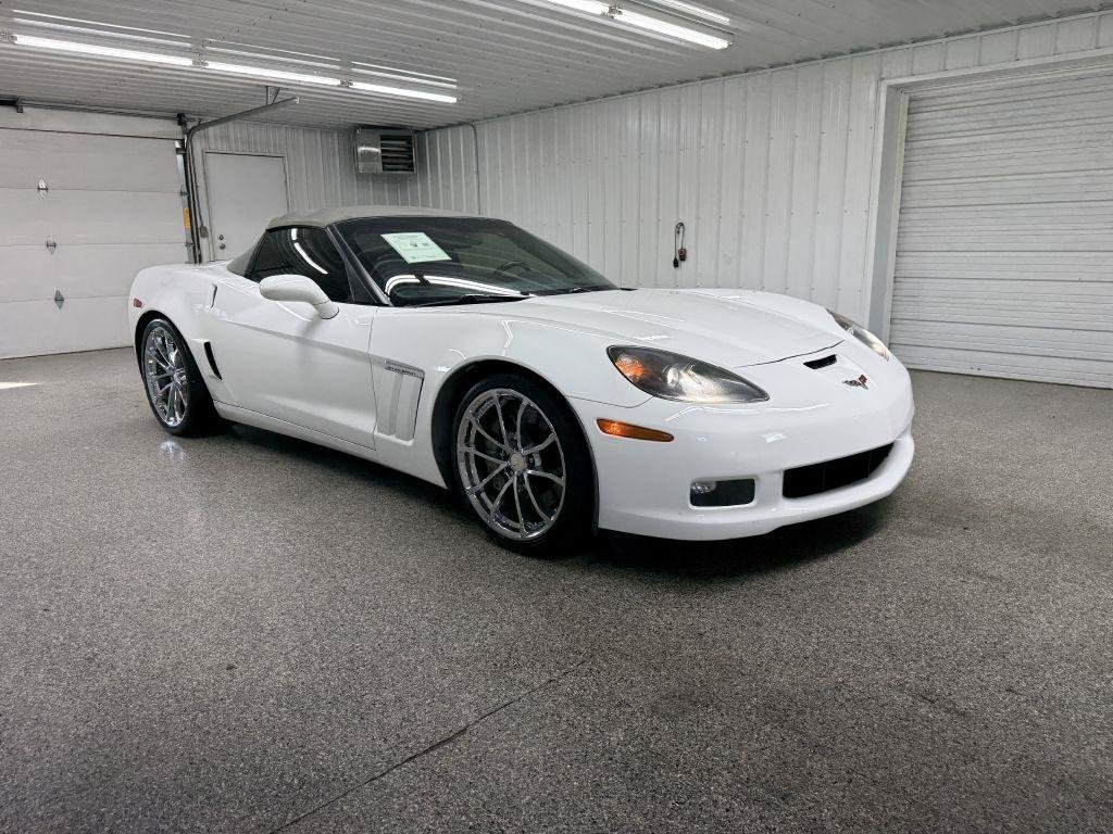 Used 2011 Chevrolet Corvette Grand Sport w/ Preferred Equipment Group RWD image 6