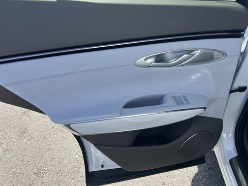 New 2026 Genesis GV70 2.5T Advanced image 22