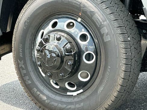 New 2026 RAM 3500 Lone Star AWD/4WD image 11