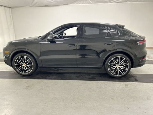 Certified 2025 Porsche Cayenne Coupe AWD/4WD image 6