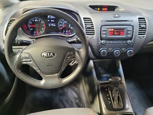 Used 2018 Kia Forte LX FWD image 22