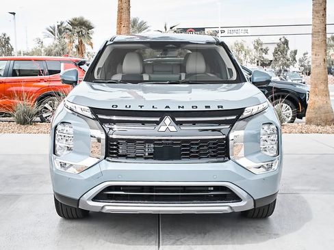 New 2026 Mitsubishi Outlander SE FWD image 6