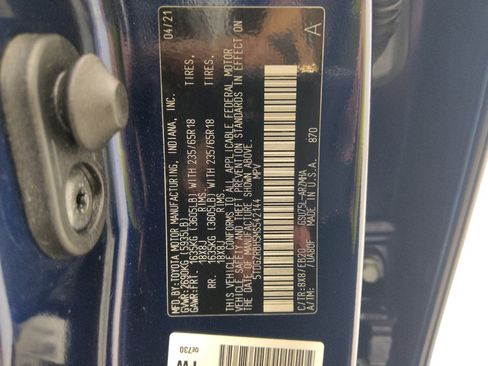 Used 2021 Toyota Highlander XLE AWD/4WD image 33