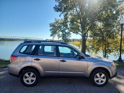 Used 2011 Subaru Forester 2.5X image 6