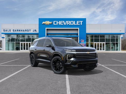 New 2026 Chevrolet Traverse High Country FWD image 2