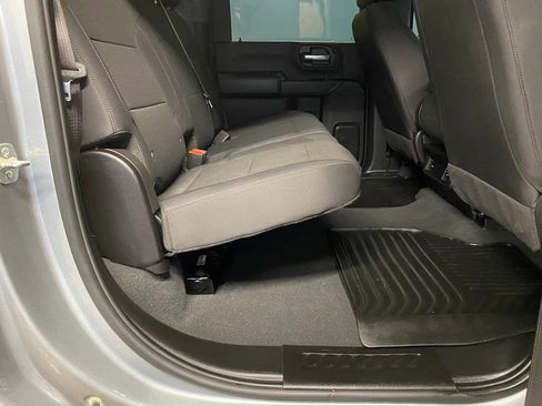 Used 2025 Chevrolet Silverado 2500 Custom image 38