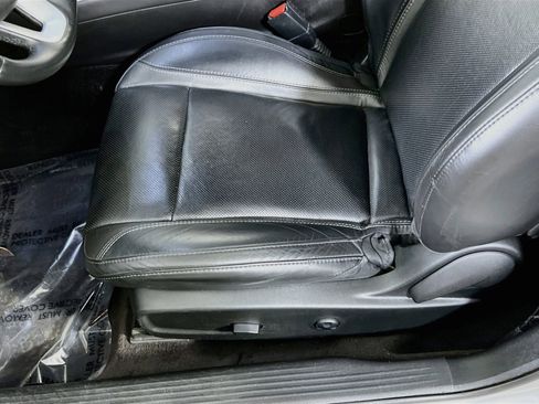 Used 2018 Dodge Challenger R/T Plus RWD image 19