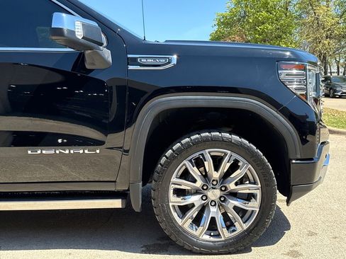 Used 2022 GMC Sierra 1500 Denali w/ Denali Reserve Package image 5