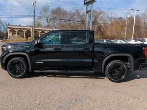 Certified 2022 GMC Sierra 1500 Elevation image 5