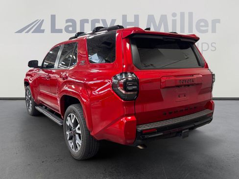 Certified 2025 Toyota 4Runner TRD Sport Premium w/ Tow Technology Package AWD/4WD image 3