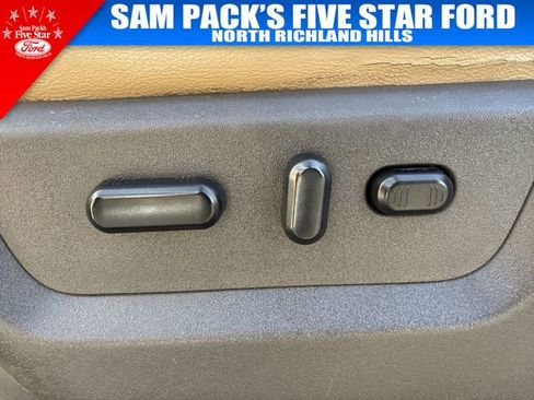 Used 2013 Ford F250 Lariat w/ Chrome Pkg image 21