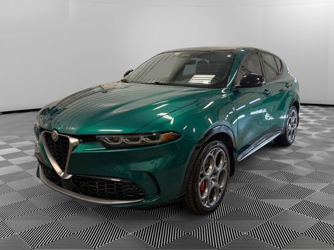 Used 2024 Alfa Romeo Tonale Ti image 3