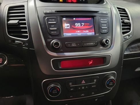 Used 2015 Kia Sorento EX FWD image 15