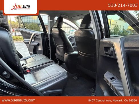 Used 2015 Toyota RAV4 LE FWD image 10