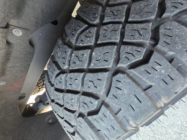 Used 2023 GMC Sierra 1500 AT4X AWD/4WD image 13