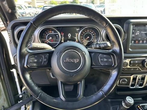 Used 2022 Jeep Wrangler Unlimited Sport AWD/4WD image 27