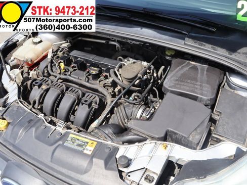 Used 2013 Ford Focus SE FWD image 24