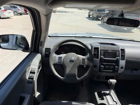 Used 2018 Nissan Frontier SV AWD/4WD image 63