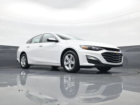 Certified 2024 Chevrolet Malibu LT FWD image 23
