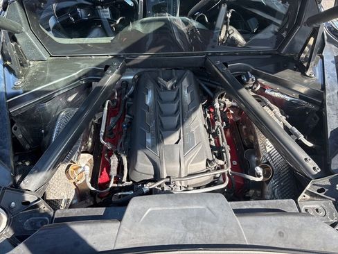 Used 2022 Chevrolet Corvette Stingray Premium Cpe w/ Z51 Performance Package image 27