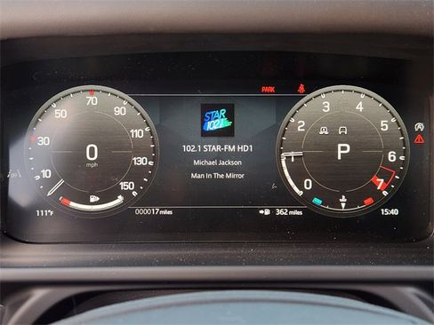 New 2025 Land Rover Defender 130 V8 image 11