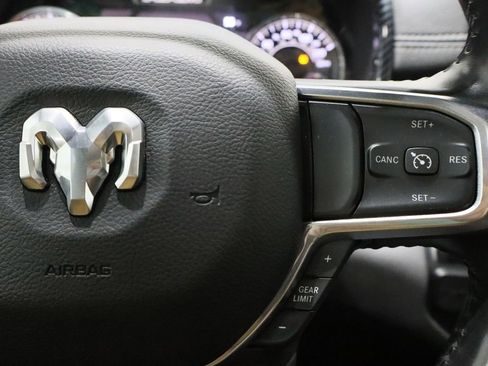 Used 2021 RAM 1500 Laramie image 10
